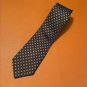 Saks Fifth Avenue Men's Tie in Black and Silver